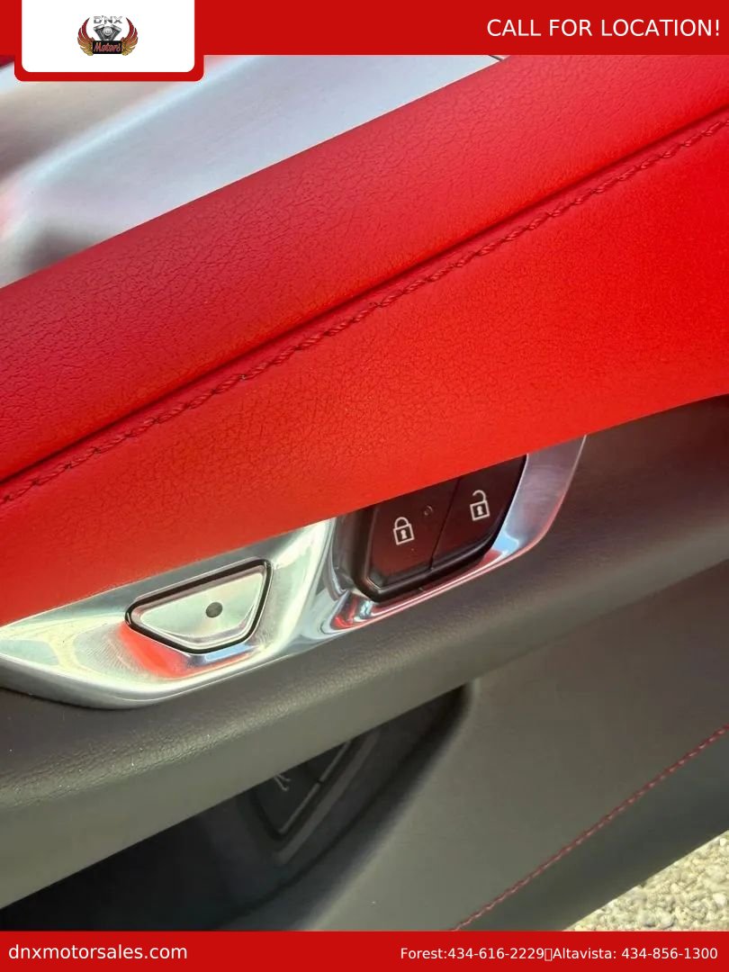 Used 2025 Chevrolet Corvette Z06 image 26