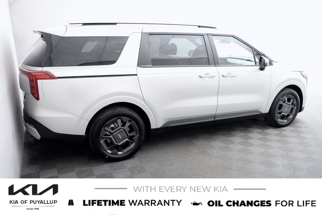 New 2026 Kia Carnival EX FWD image 4