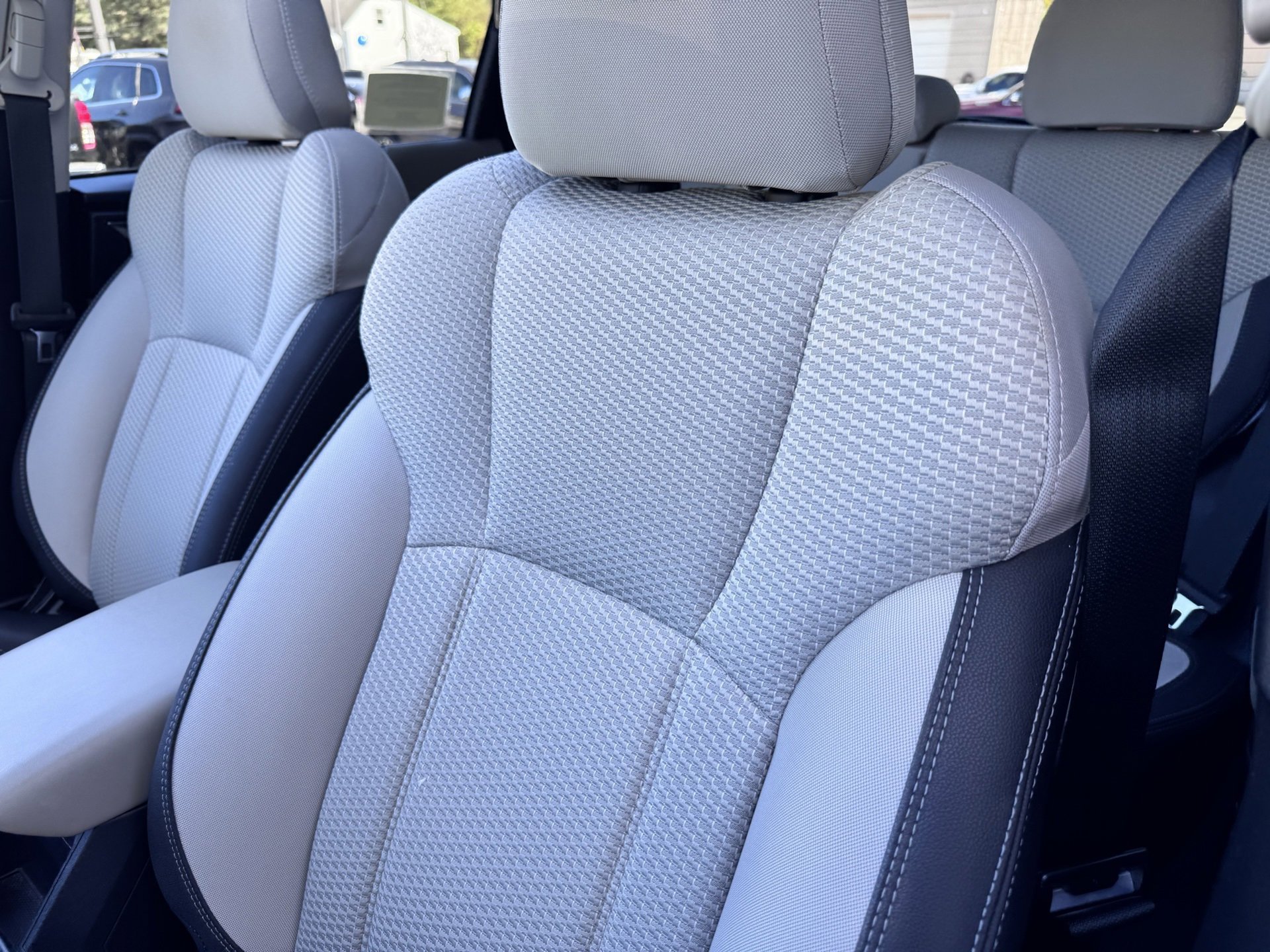 Used 2022 Subaru Forester Premium image 18