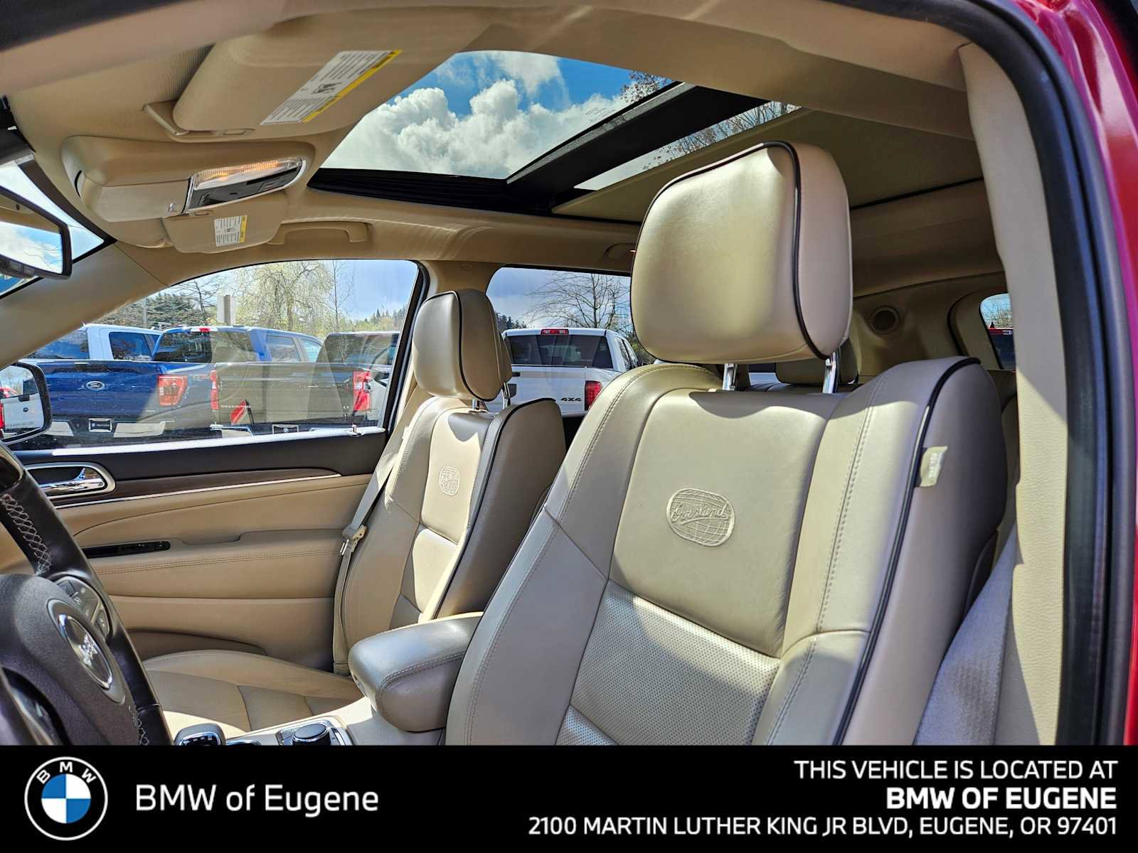 Used 2014 Jeep Grand Cherokee Overland w/ Advanced Technology Group image 25