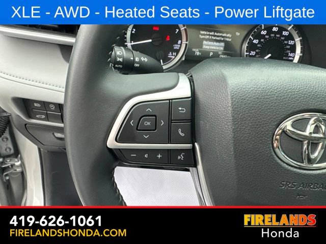 Used 2024 Toyota Highlander XLE AWD/4WD image 18