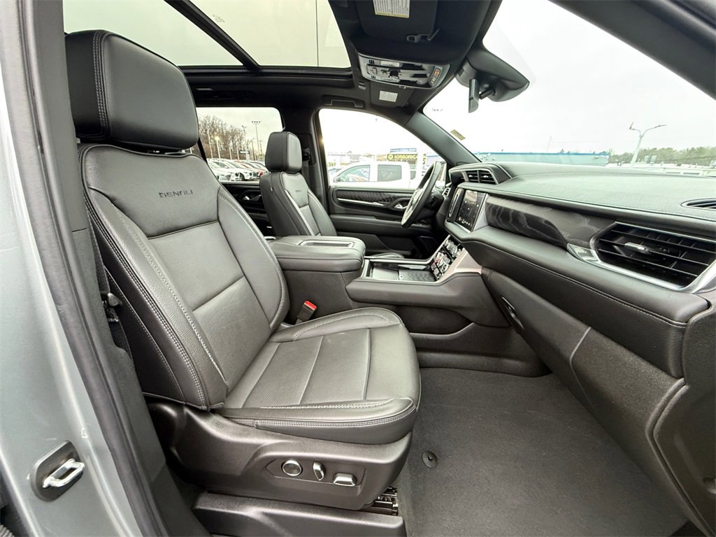 Used 2024 GMC Yukon Denali image 26