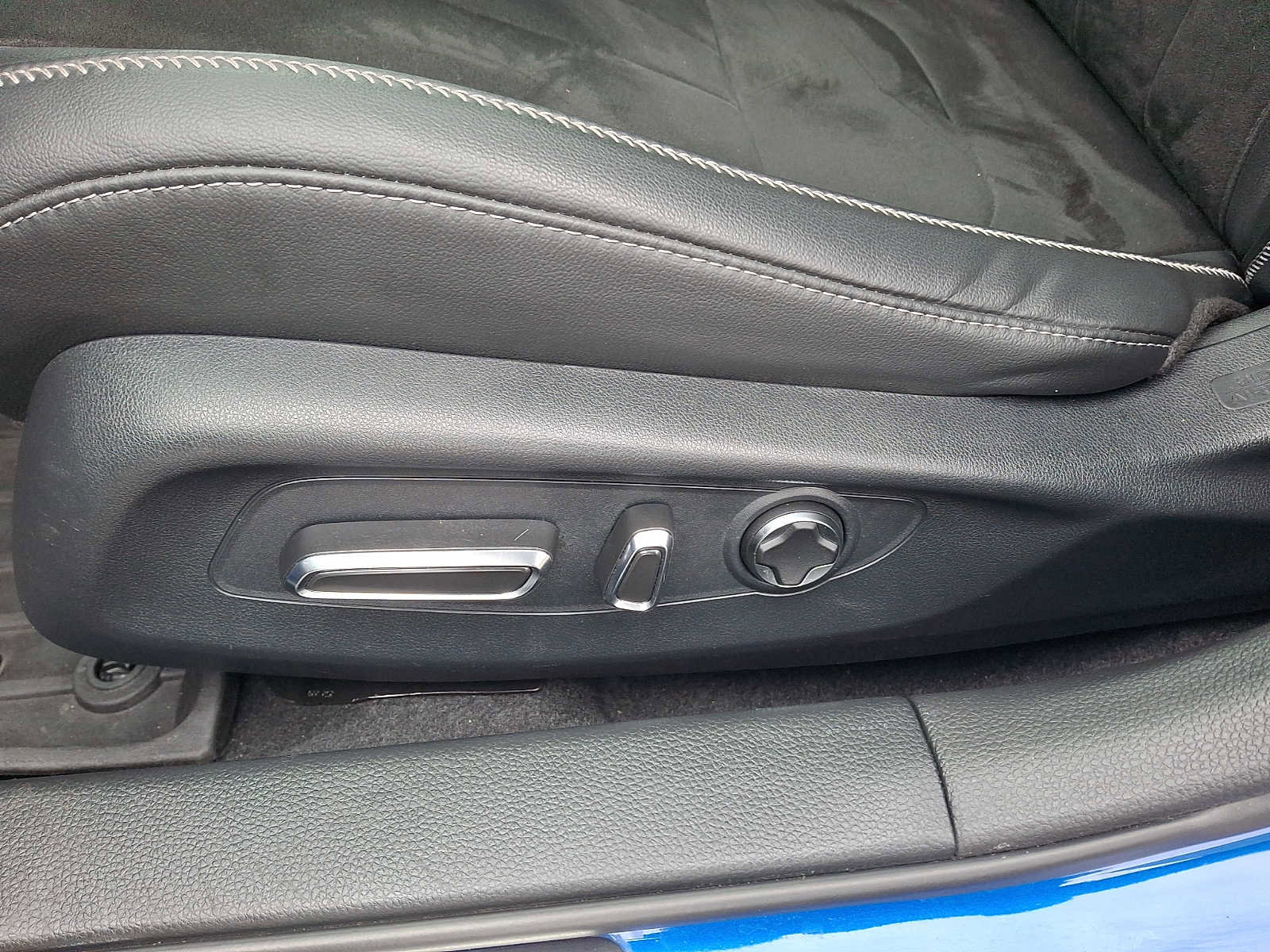 Used 2023 Acura Integra A-Spec image 11