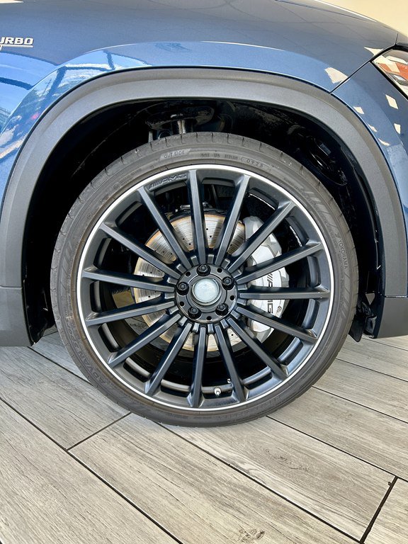 Used 2021 Mercedes-Benz GLA 35 AMG 4MATIC w/ Driver Assistance Package image 17