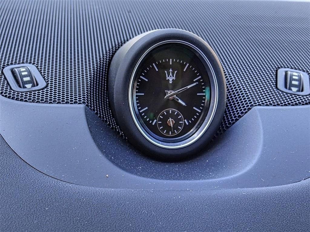 New 2023 Maserati Levante Modena image 12