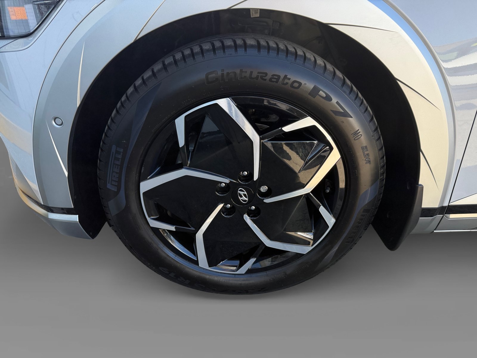 Certified 2024 Hyundai Ioniq 5 Limited RWD image 9