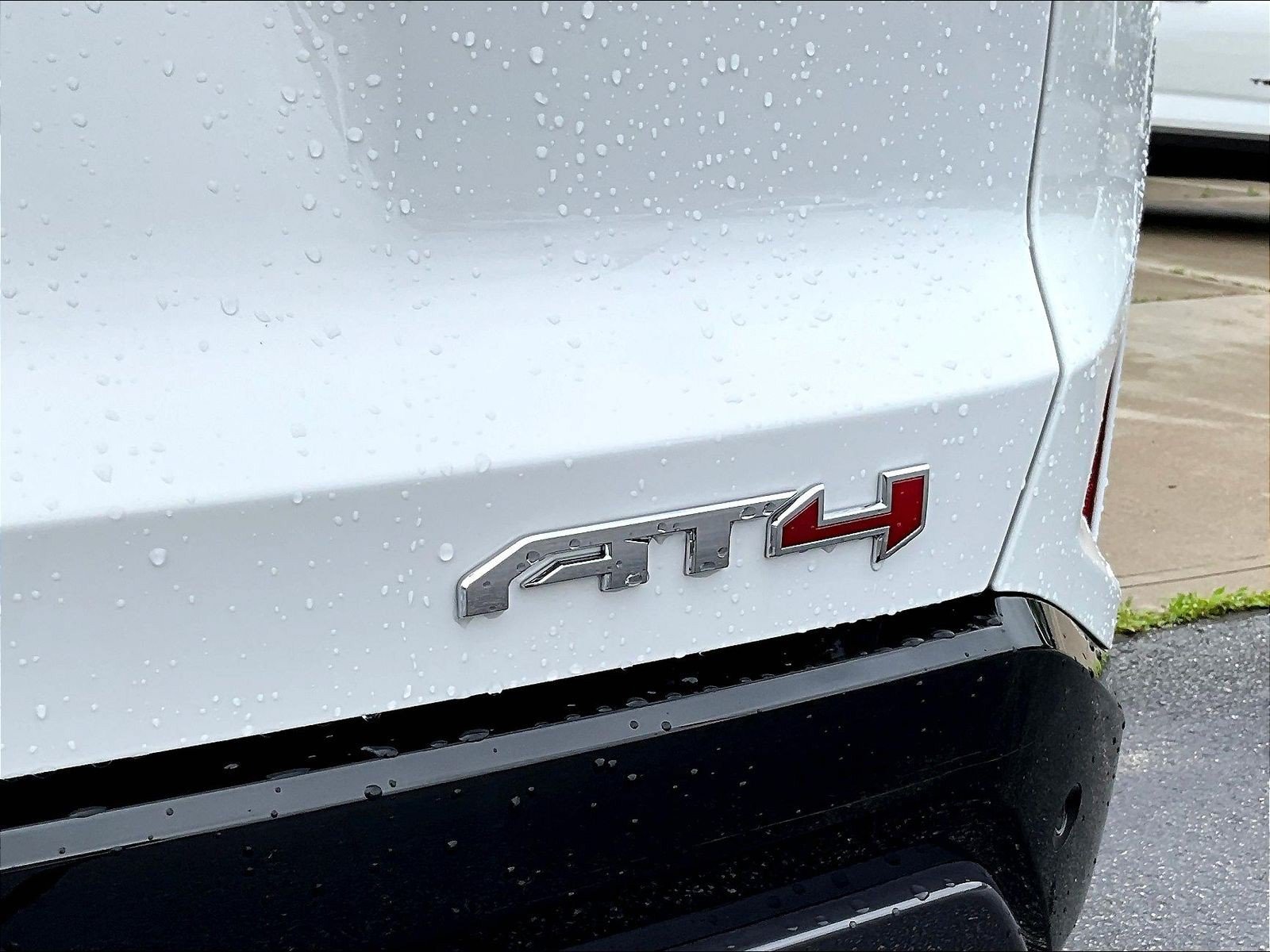 New 2026 GMC Terrain AT4 w/ Technology Package II AWD/4WD image 14