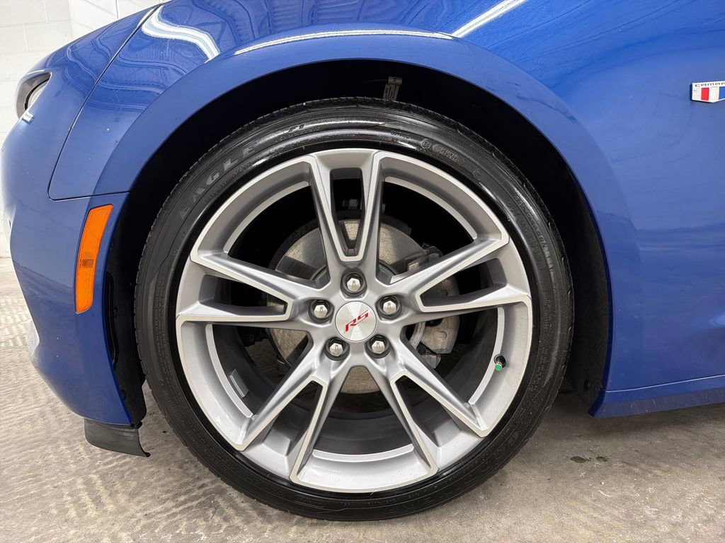 Used 2022 Chevrolet Camaro LT w/ RS Package RWD image 14
