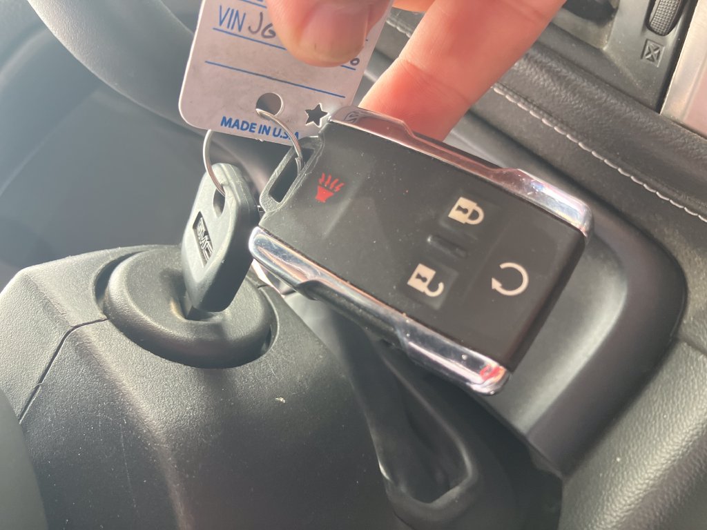 Used 2018 GMC Sierra 1500 SLT AWD/4WD image 32