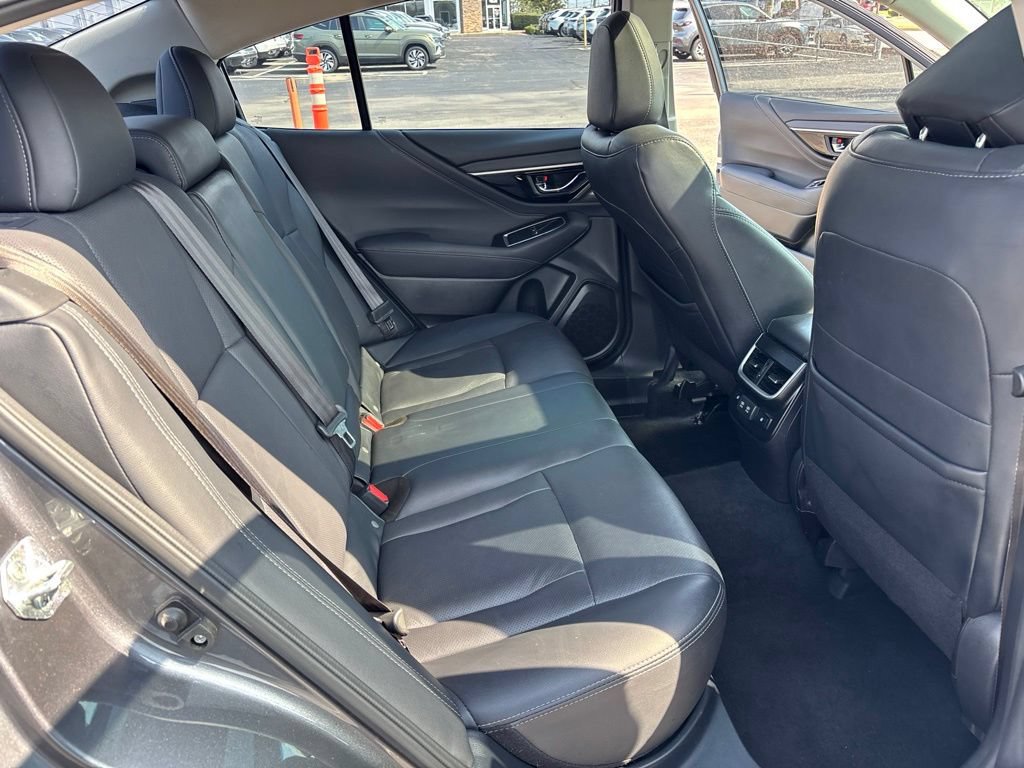 Used 2022 Subaru Legacy Limited AWD/4WD image 32