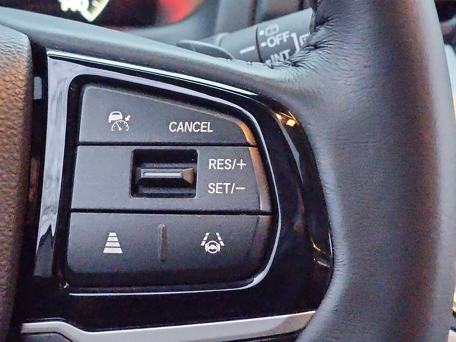 Used 2025 Honda Odyssey Touring image 22