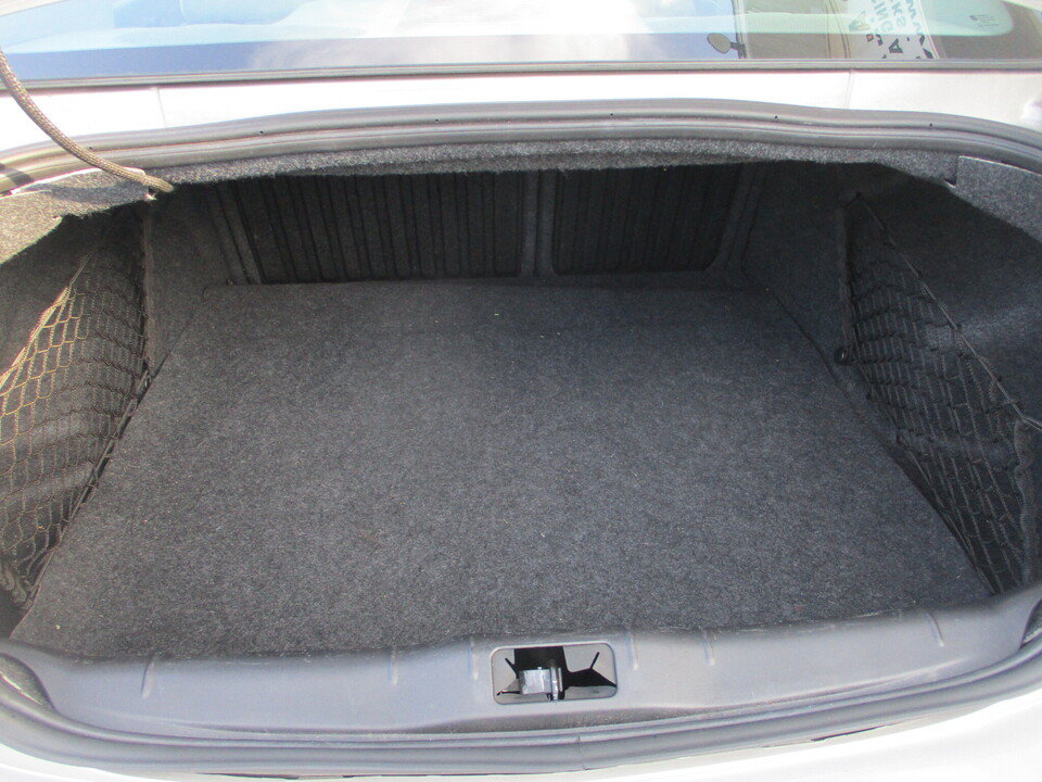 Used 2008 Saturn Aura XE FWD image 6