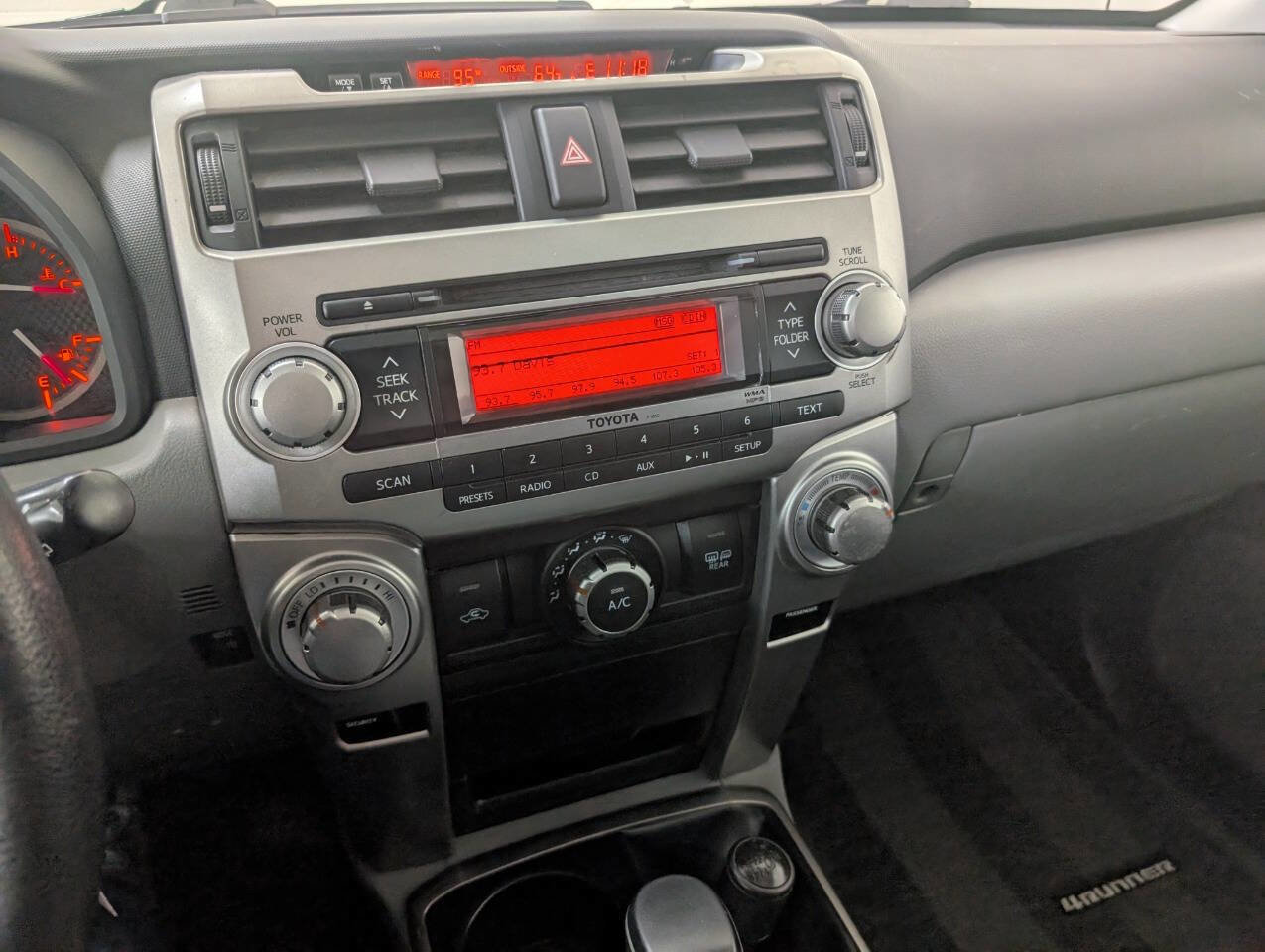 Used 2010 Toyota 4Runner SR5 image 9