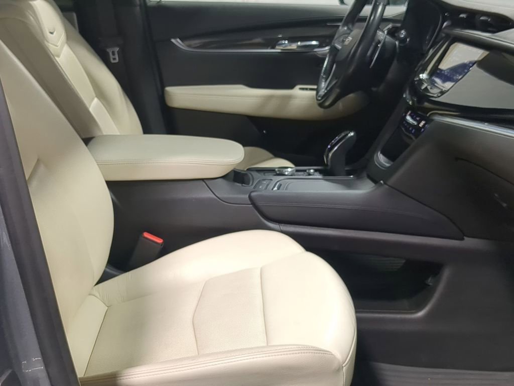 Used 2021 Cadillac XT6 Sport image 41