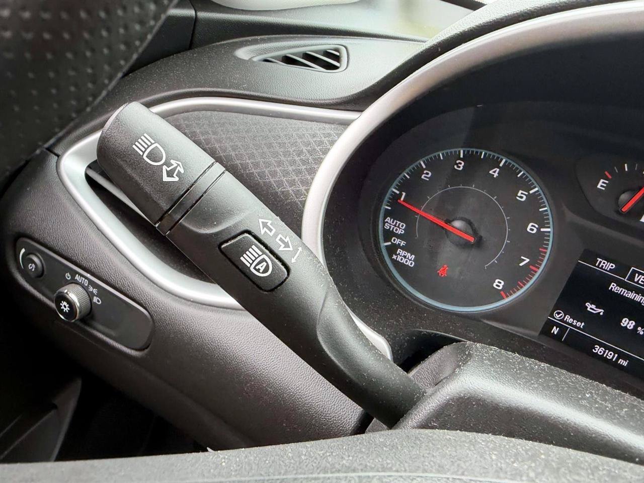 Used 2023 Chevrolet Malibu LT FWD image 25