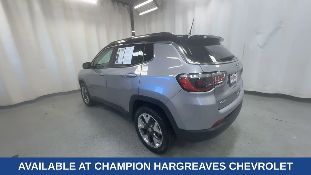 Used 2018 Jeep Compass Limited AWD/4WD image 8