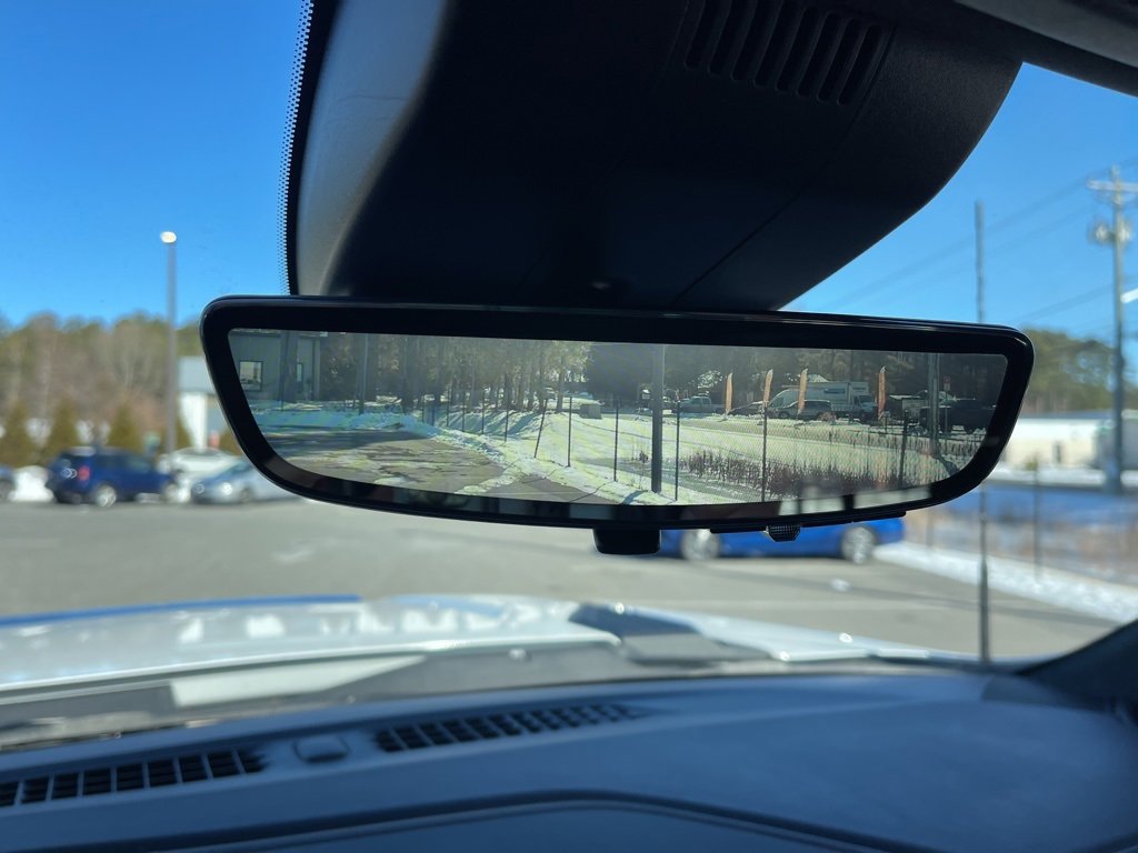 Used 2024 Chevrolet Silverado 2500 High Country w/ Technology Package image 14