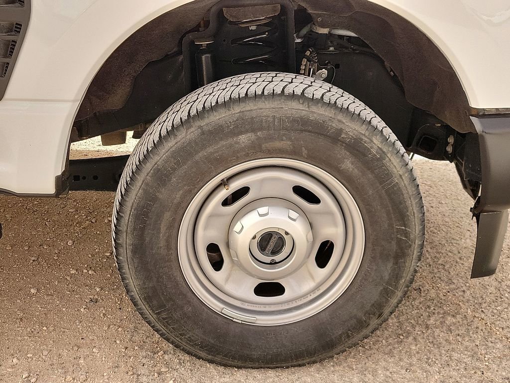 Used 2025 Ford F250 XL image 14