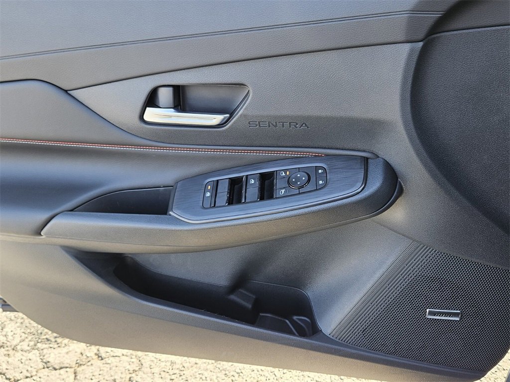 New 2026 Nissan Sentra SR image 29
