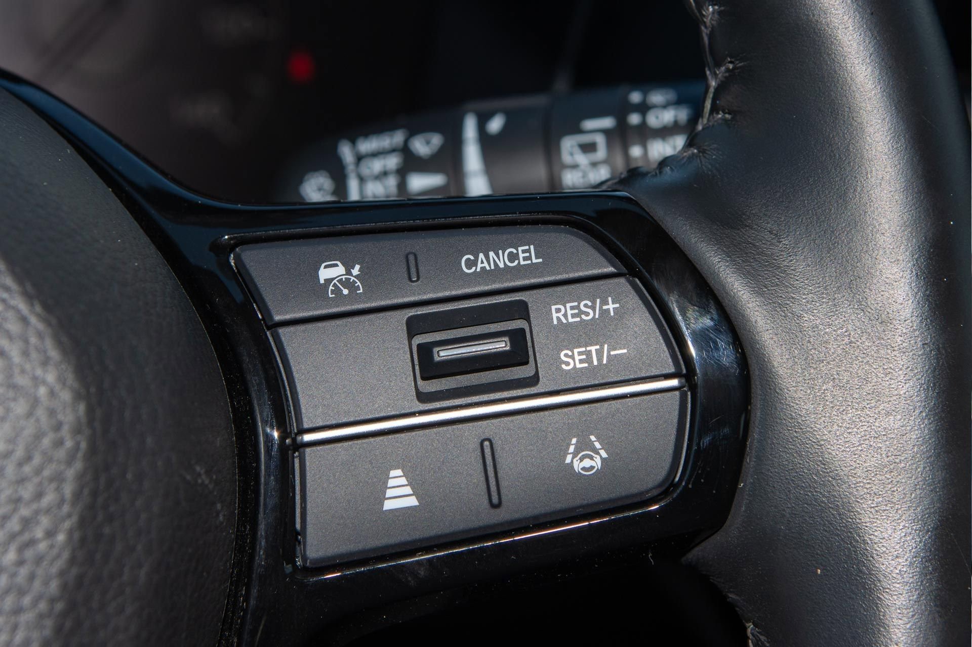 Certified 2023 Honda HR-V EX-L image 30