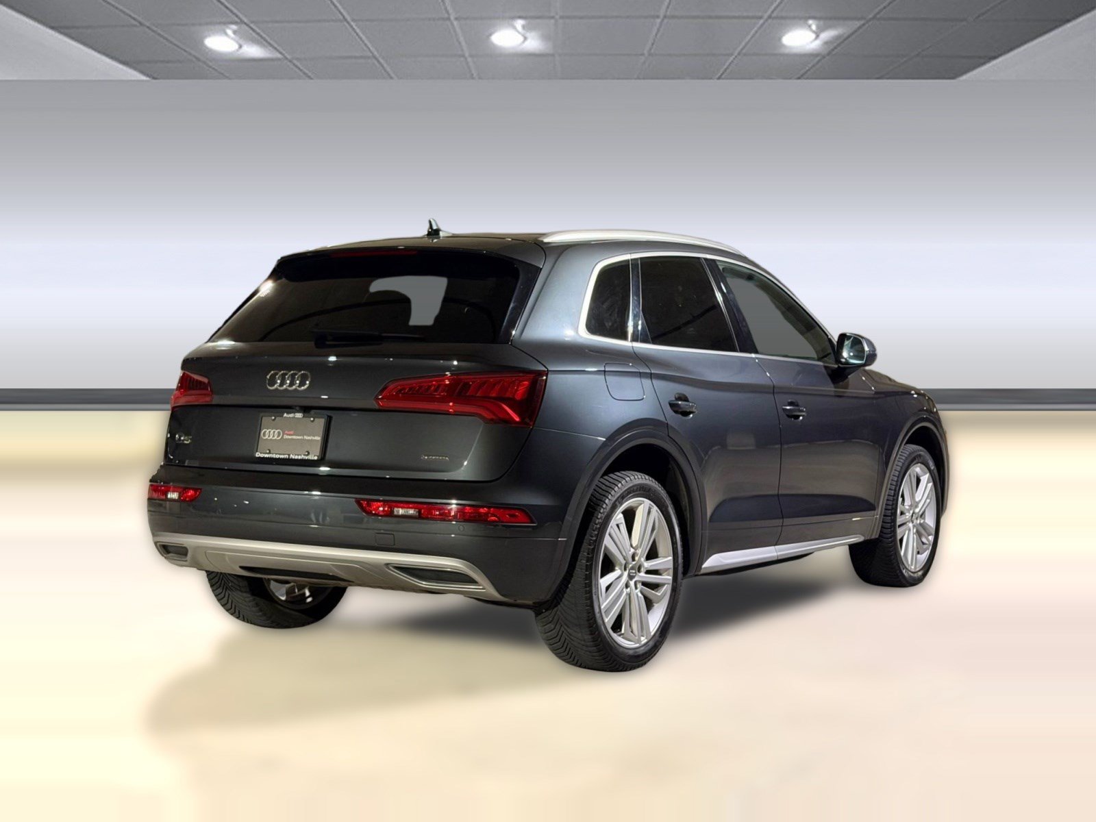 Used 2019 Audi Q5 Premium w/ Premium Plus Package AWD/4WD image 9