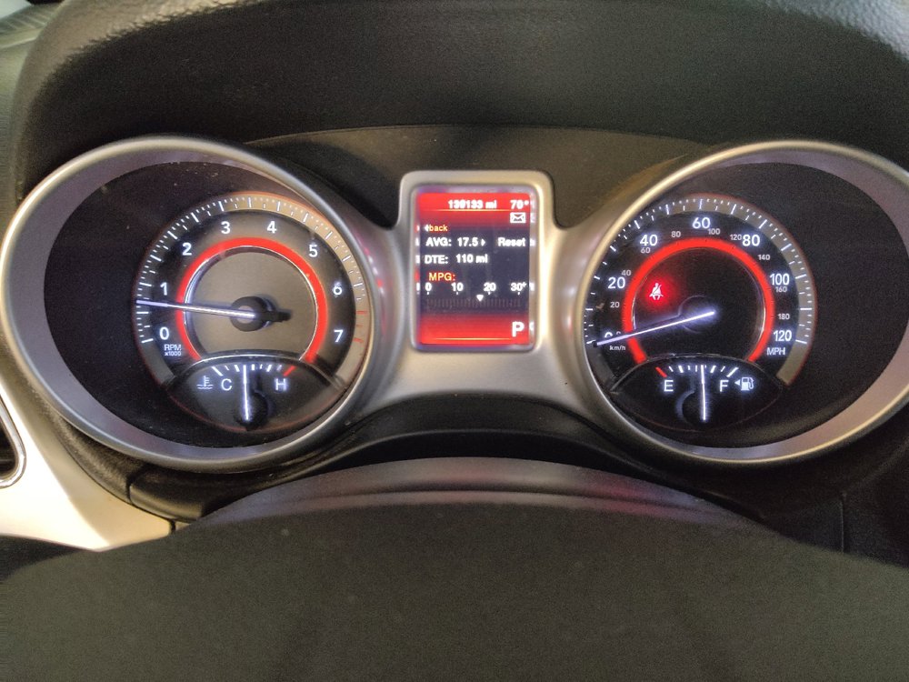Used 2018 Dodge Journey SE w/ Connectivity Group FWD image 23