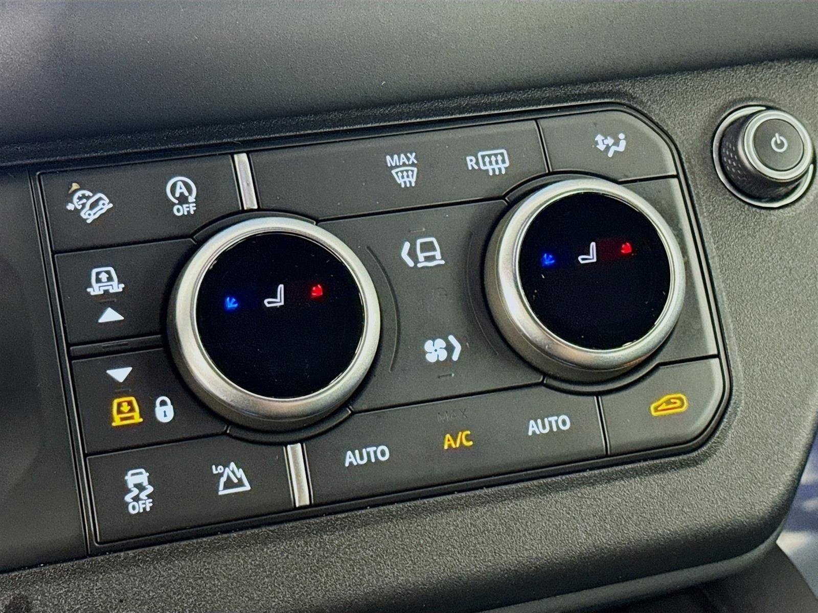 Used 2024 Land Rover Defender 110 X-Dynamic SE image 24