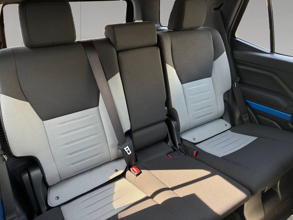 New 2026 Toyota 4Runner TRD Off-Road AWD/4WD image 18