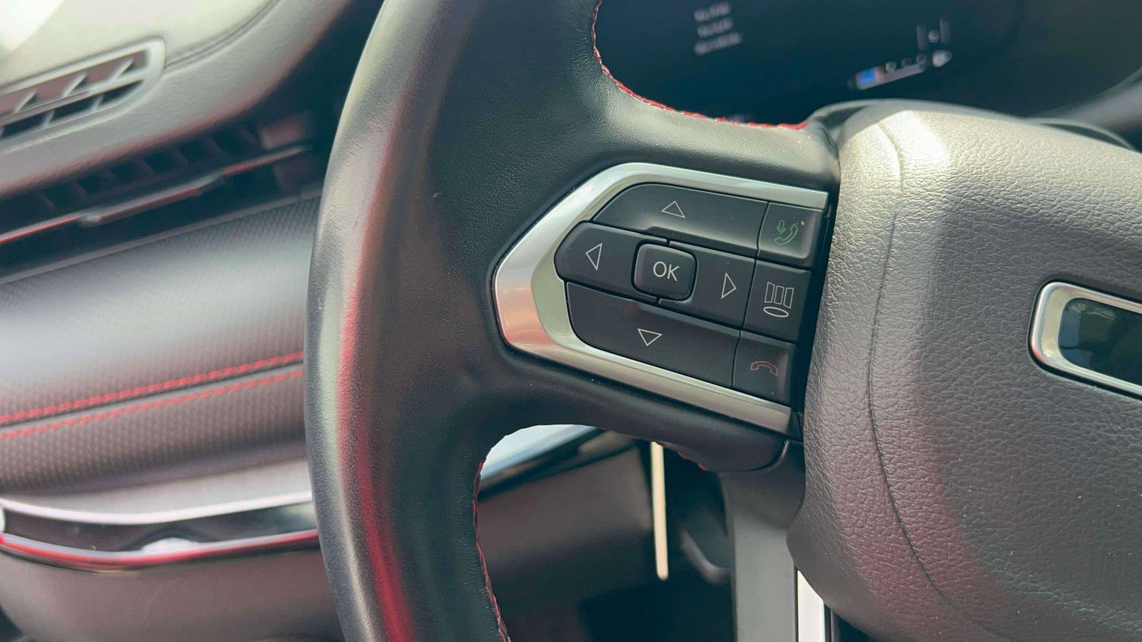 Used 2022 Jeep Compass Trailhawk w/ Trailhawk Elite Group AWD/4WD image 24