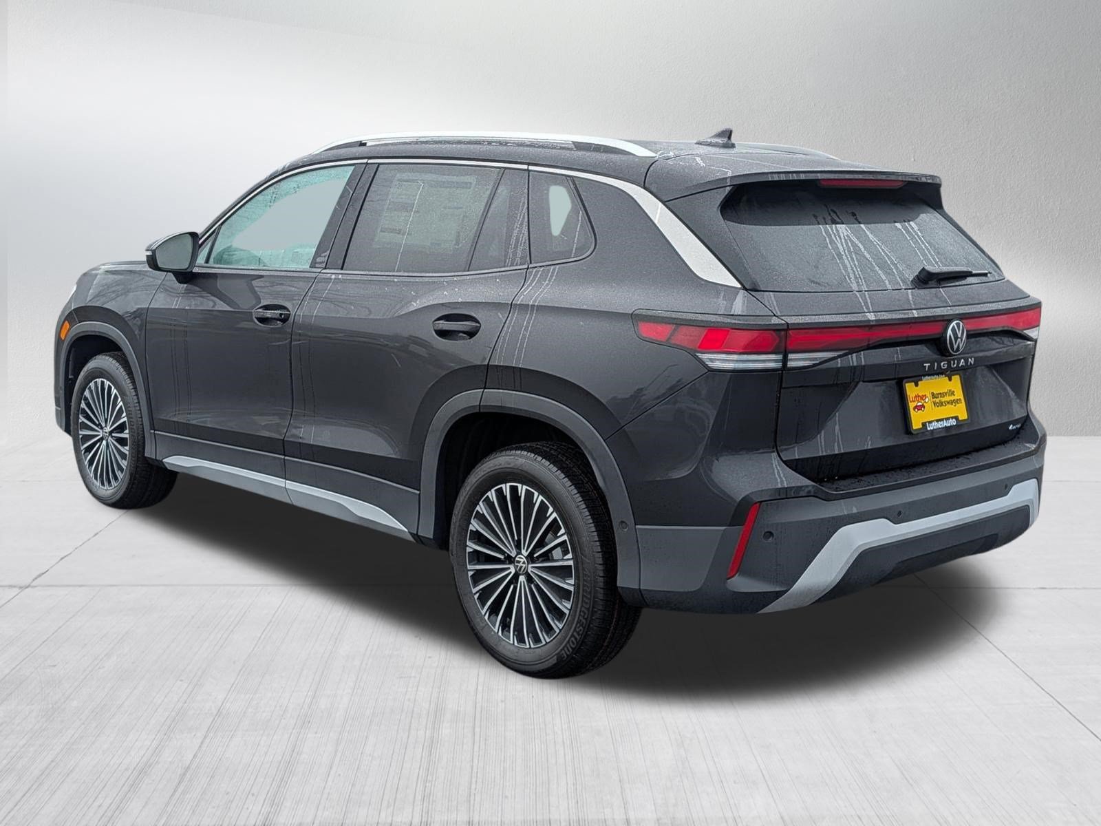 New 2026 Volkswagen Tiguan S AWD/4WD image 3