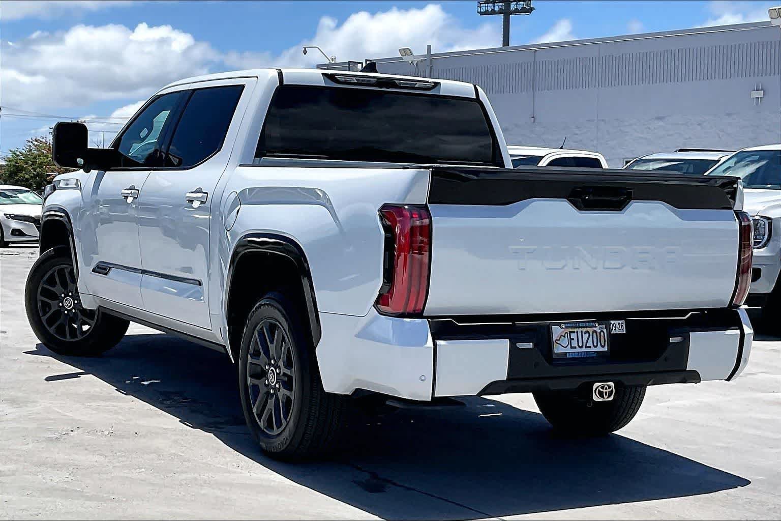Used 2022 Toyota Tundra Platinum RWD image 4