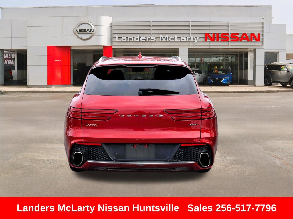 Used 2025 Genesis GV70 2.5T AWD/4WD image 5