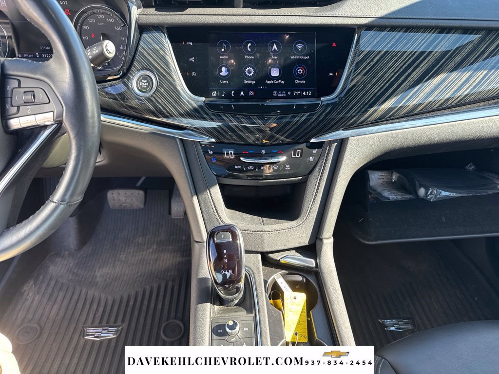 Used 2024 Cadillac XT6 Premium Luxury w/ Technology Package AWD/4WD image 16