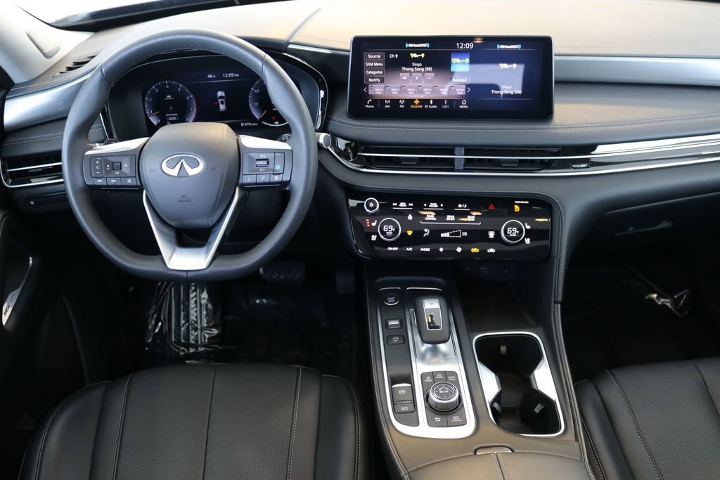 Certified 2025 INFINITI QX60 Luxe image 20