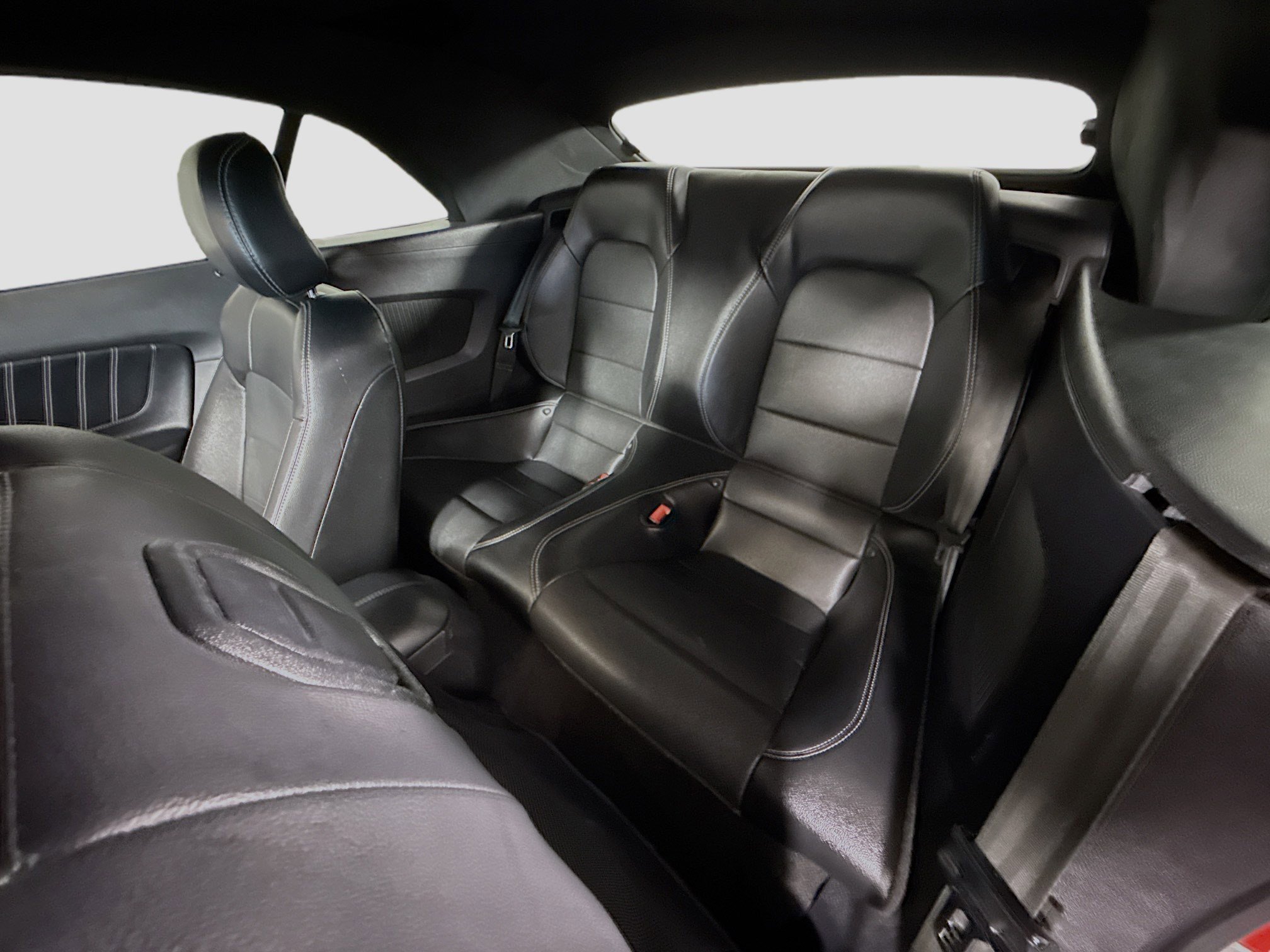 Used 2020 Ford Mustang Premium RWD image 25