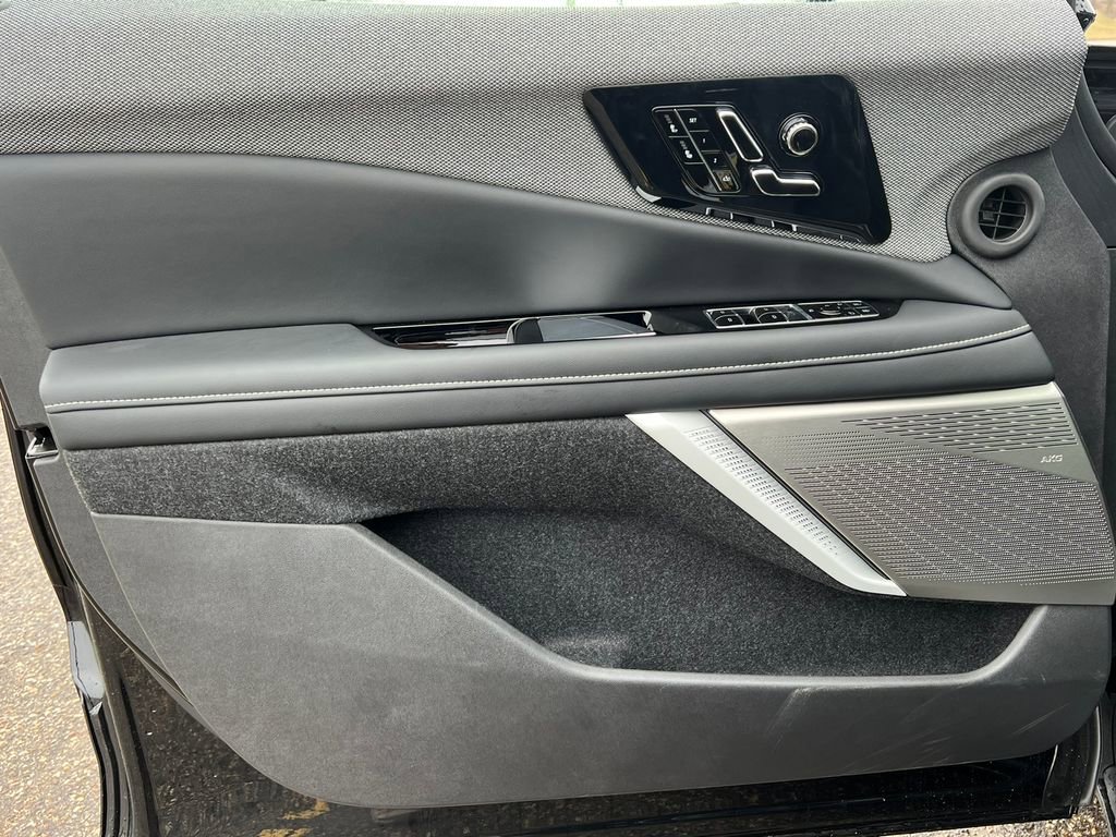 New 2026 Cadillac Optiq Sport 1 image 12