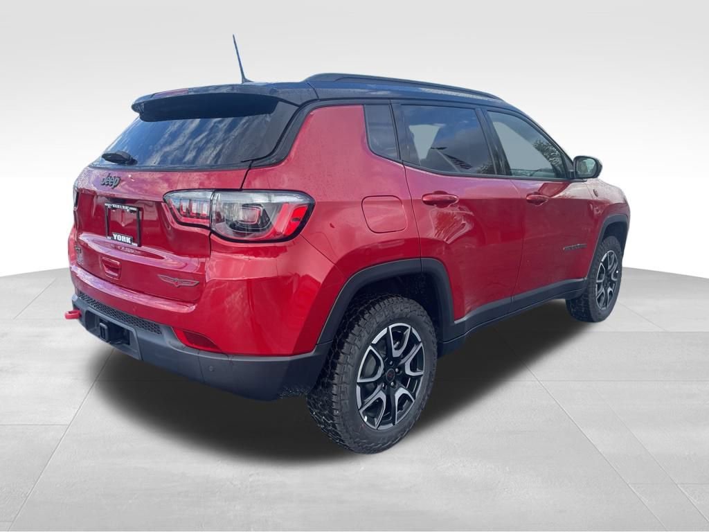 New 2026 Jeep Compass Trailhawk w/ Sun, Sound & Navigation Group image 5