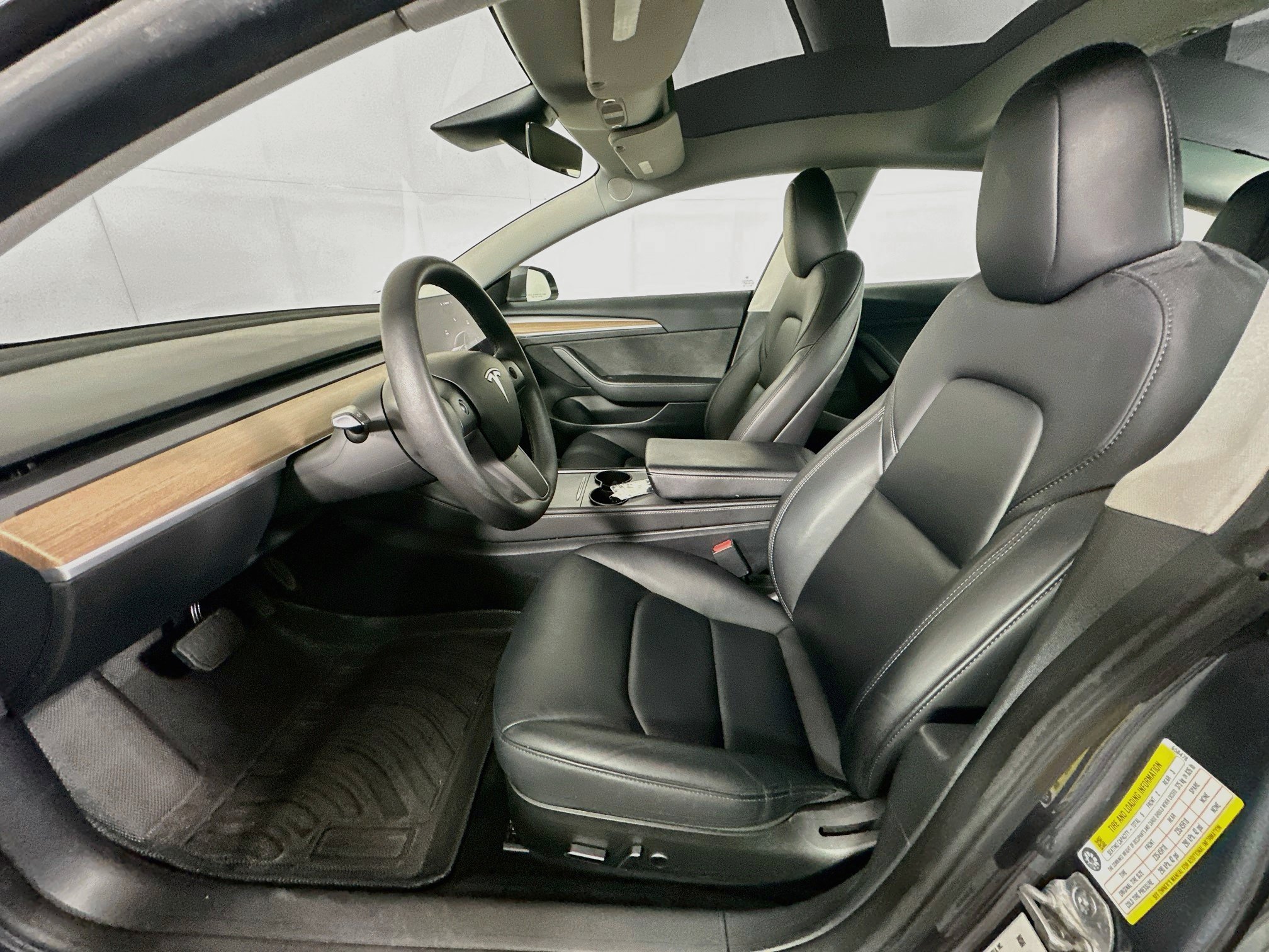 Used 2023 Tesla Model 3 Standard Range RWD image 13