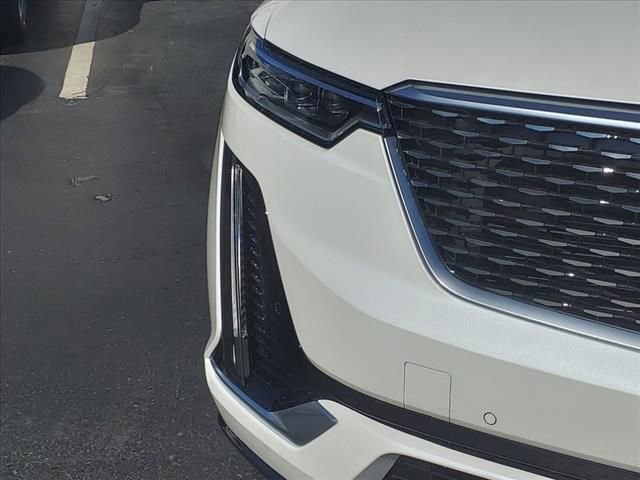 New 2025 Cadillac XT6 Premium Luxury w/ Platinum Package FWD image 10