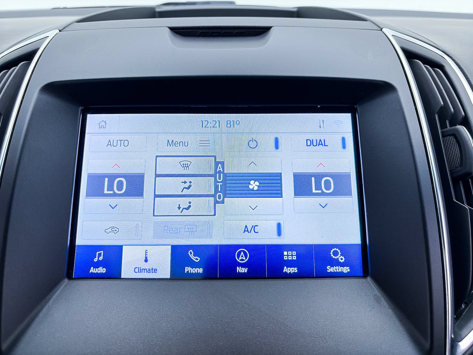 Used 2020 Ford Edge ST w/ Equipment Group 401A AWD/4WD image 24