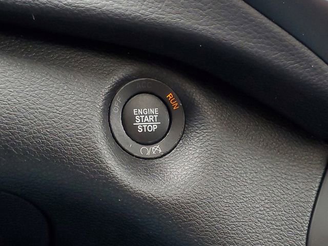 Used 2021 Jeep Cherokee Limited image 24