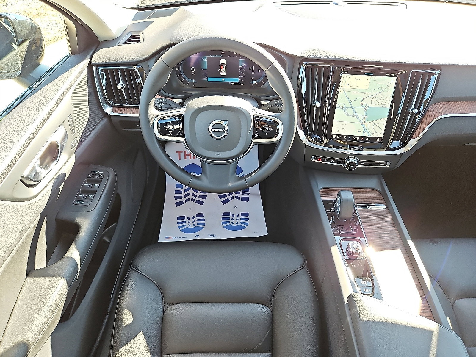 Certified 2025 Volvo S60 B5 Plus image 10