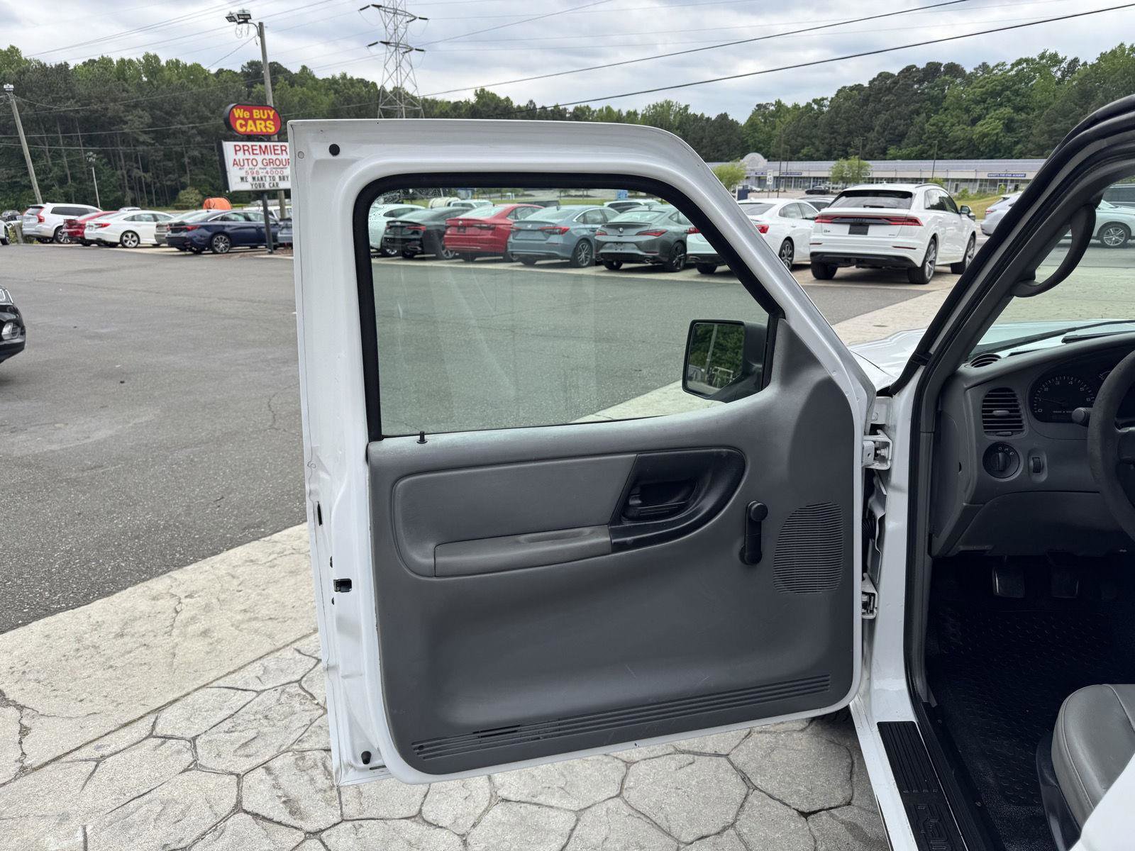 Used 2011 Ford Ranger XL RWD image 3