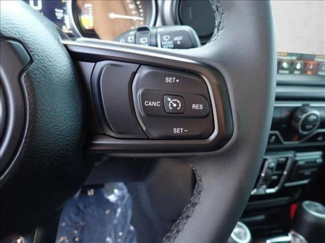 Used 2023 Jeep Wrangler Unlimited w/ 8.4" Radio Group AWD/4WD image 14