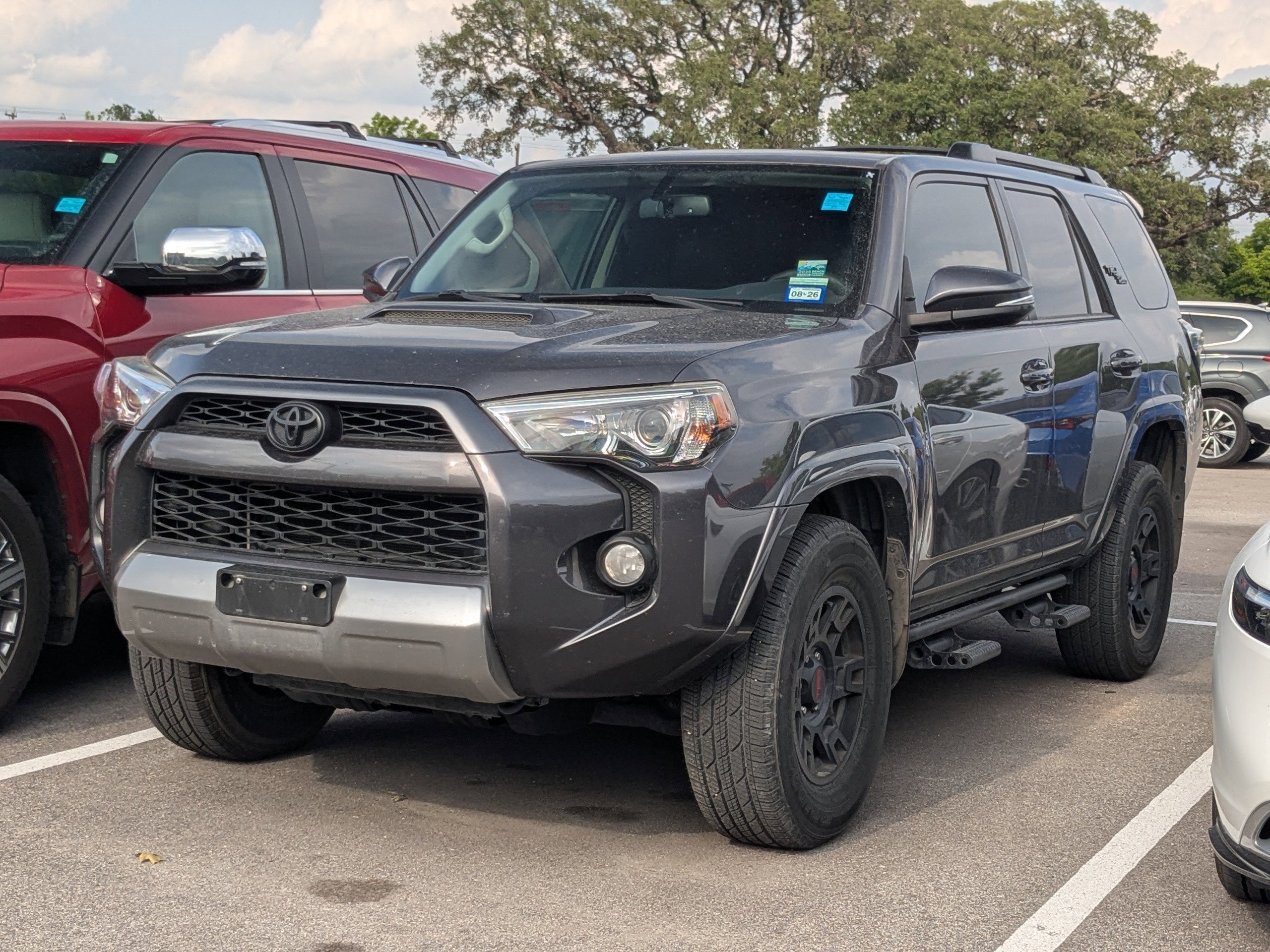 Used 2019 Toyota 4Runner TRD Off-Road Premium AWD/4WD image 3