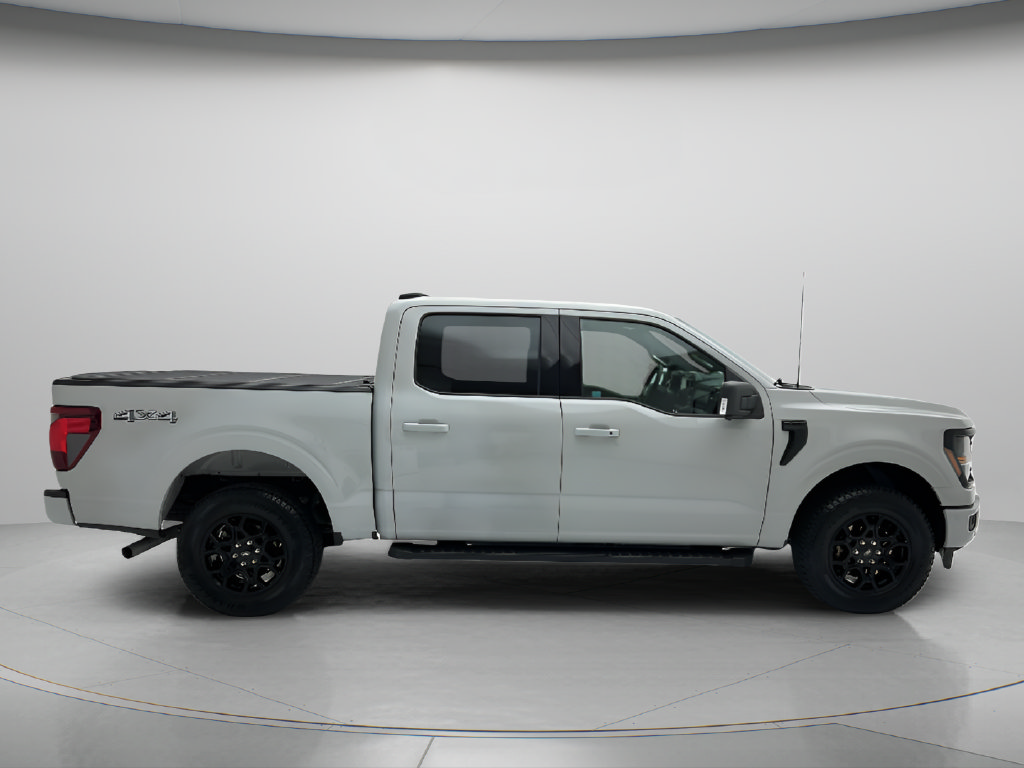 Used 2024 Ford F150 XLT AWD/4WD image 4