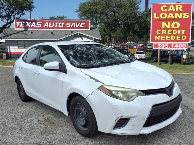 Used 2015 Toyota Corolla LE FWD image 1