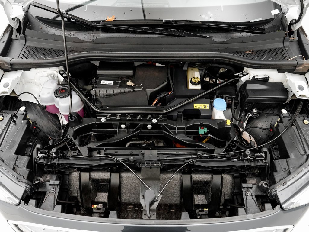 Used 2022 Audi Q4 e-tron Premium Plus image 25