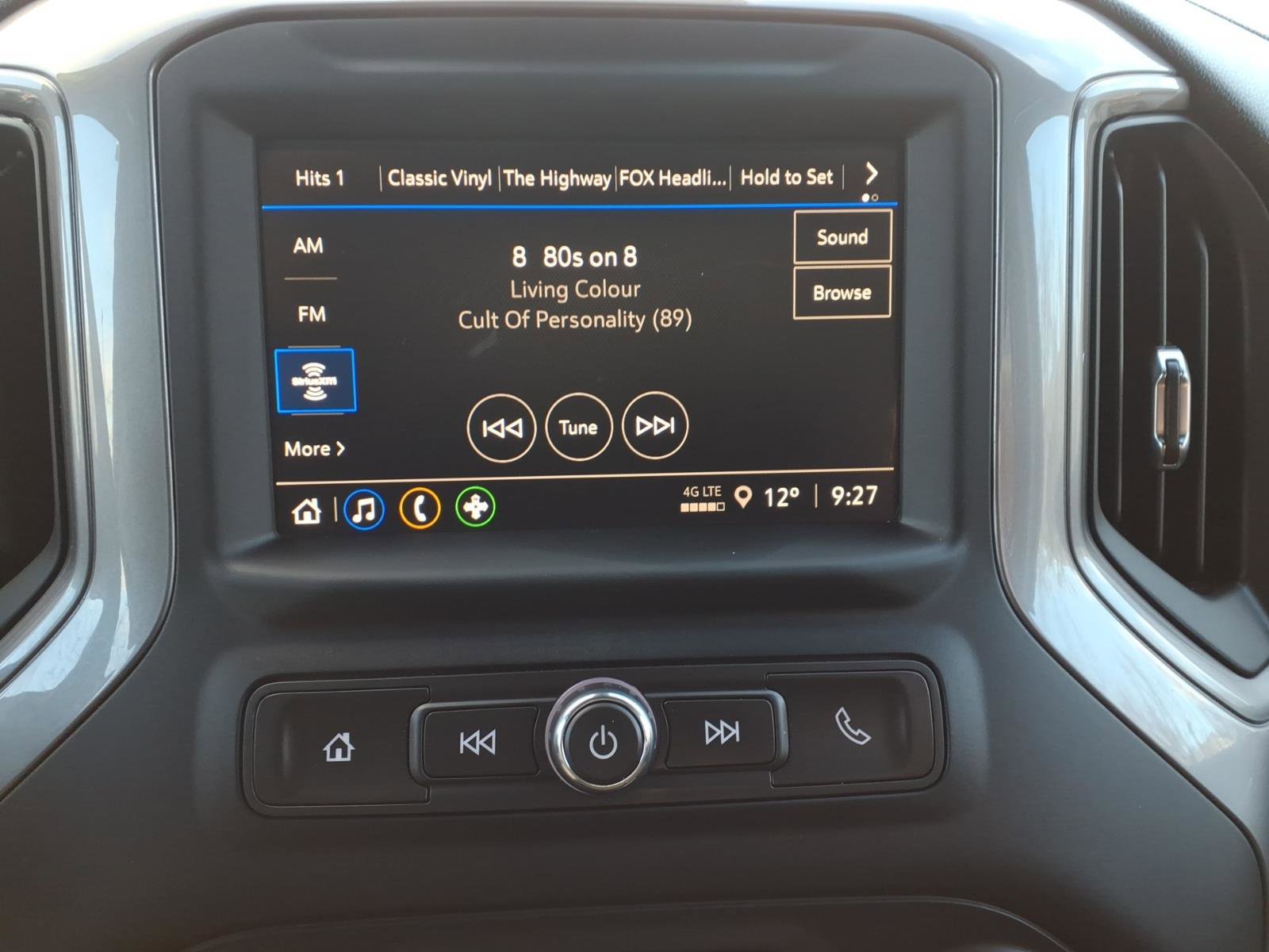 Used 2023 Chevrolet Silverado 1500 Custom w/ LPO, Dark Essentials Package AWD/4WD image 17