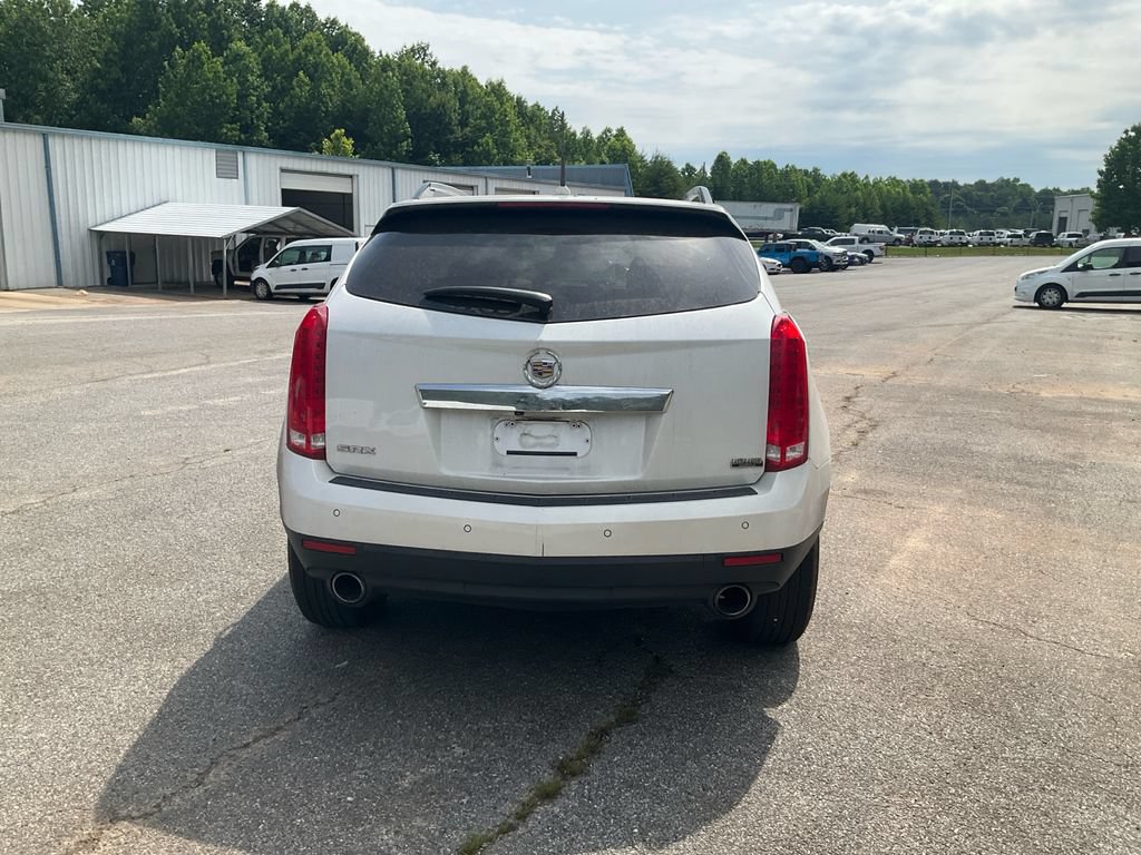 Used 2011 Cadillac SRX Luxury FWD image 6